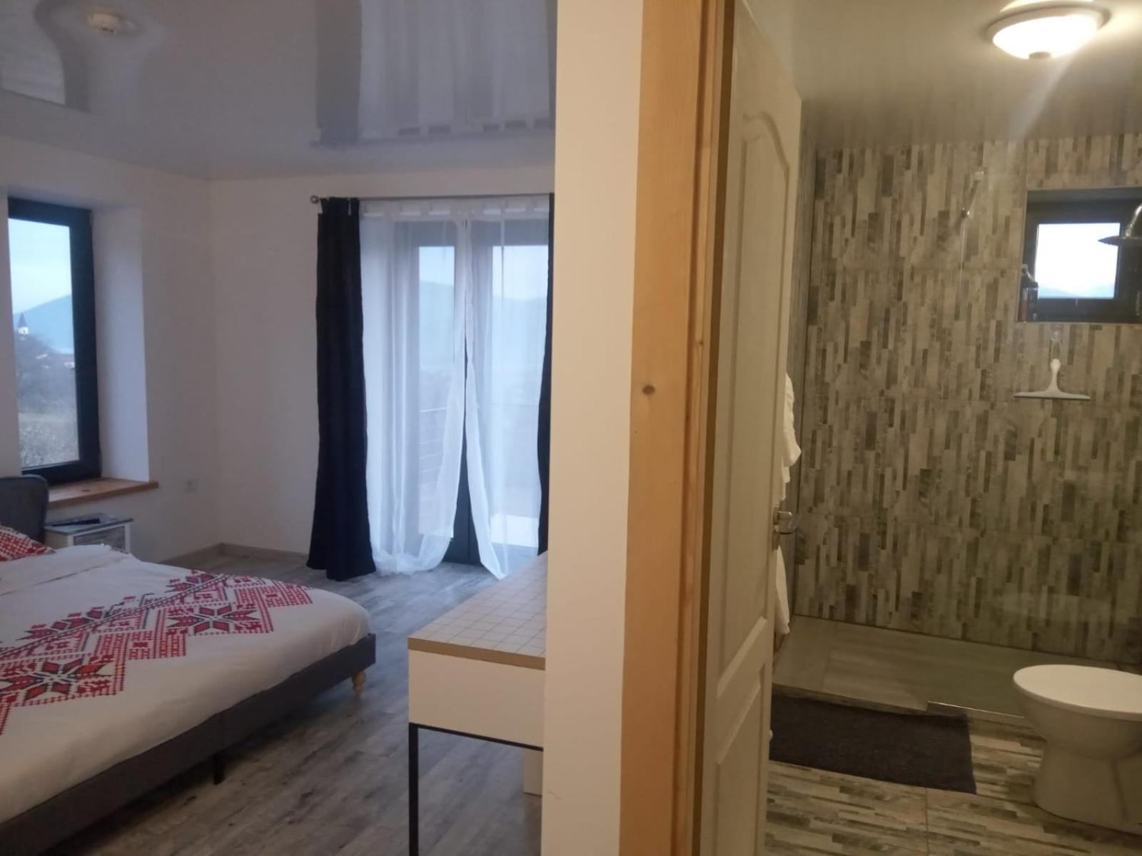 Casa Prieteniei - Camere Cu Priveliste Bistrita  Luaran gambar